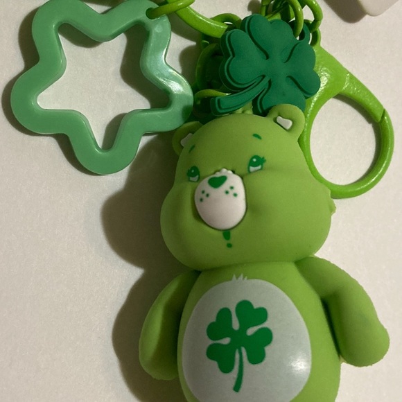 Green Bear Key Chain - Picture 3 of 3